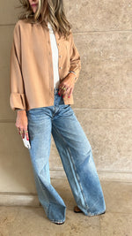 Cafe Cropped & Breezy Shirt